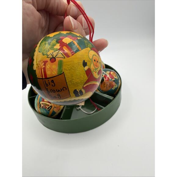 Vintage Bloomingdales Florida Christmas Ornament Balls Paper Mache Set of 7 New - Picture 7 of 16